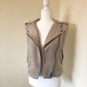 Suede vest